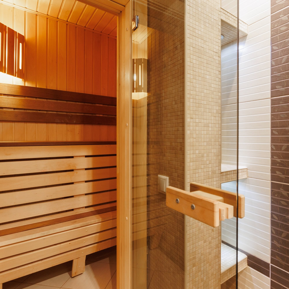 在我們的健身房，我們不只是提供設備和場地，更是提供一個全方位的健康生活指南。